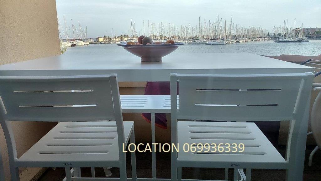 En Bord De Mer Gruissan Buitenkant foto
